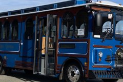 trax-bus-open-doors